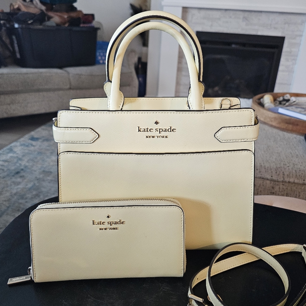 Kate Spade Handbag and Wallet Set